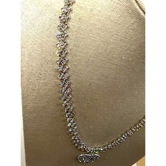 NEW Rhinestone Heart Pendant Chain Necklace - Picture 9 of 12